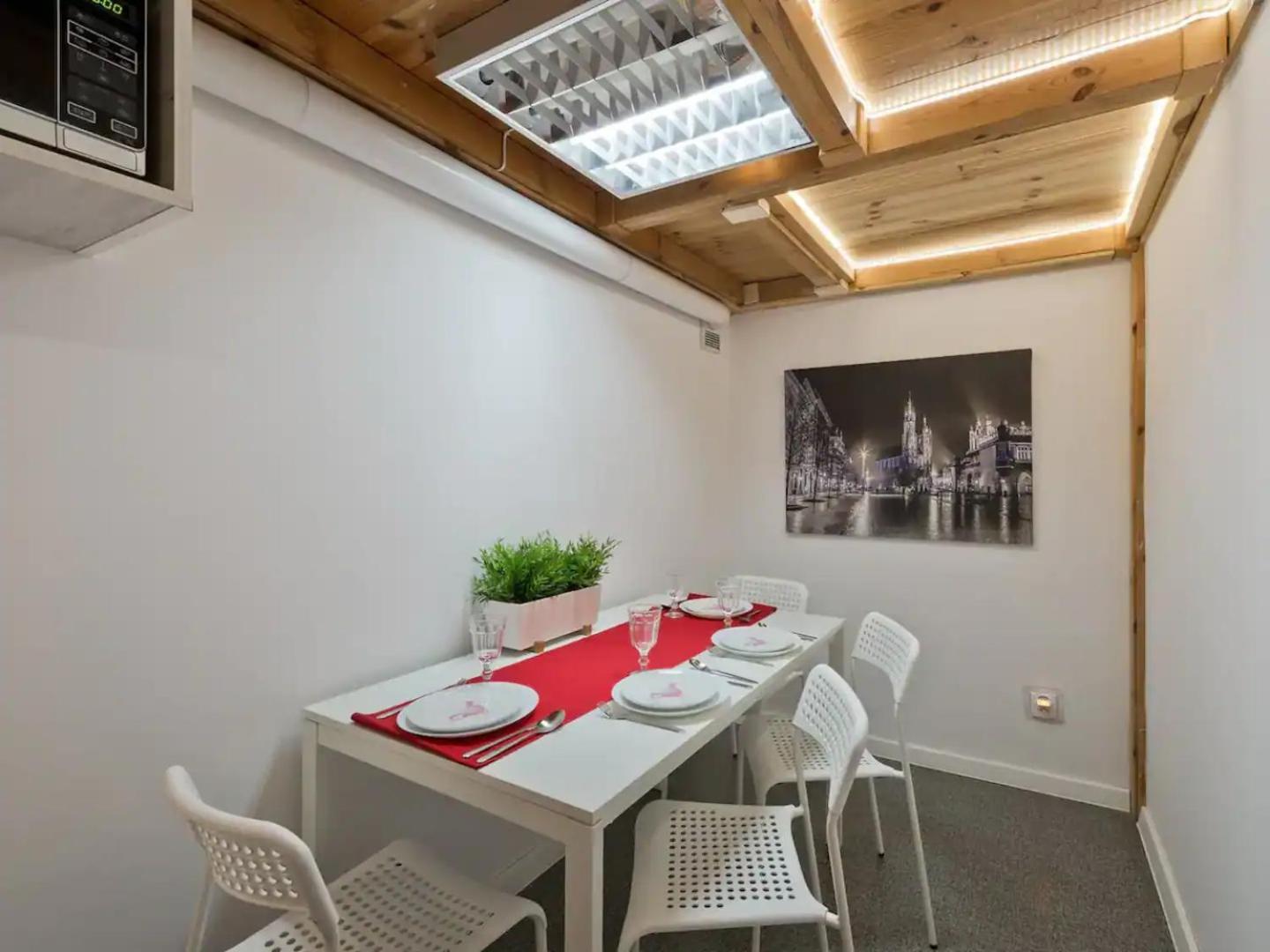 2-Bedroom Apartment - 51 Dietla Street Krakow Dış mekan fotoğraf